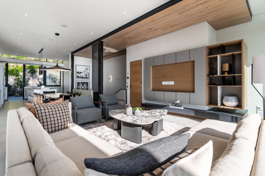 3 Bedroom Property for Sale in Bantry Bay Western Cape